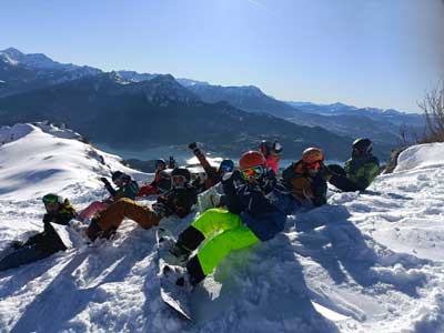 Les snowboarders du club Les snowboarders du club