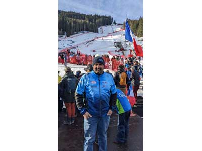 Le president du ski club réallon à Méribel 2023 Le president du ski club réallon à Méribel 2023